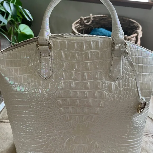 Brahmin Large Duxbury Satchel - Picture 5 of 7